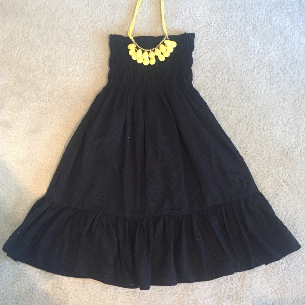 Black Strapless Dress with Ruffle Bottom